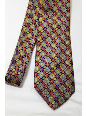 Vintage TOM JAMES Royal Classic Silk Necktie, Cool Geometric Jacquard Design